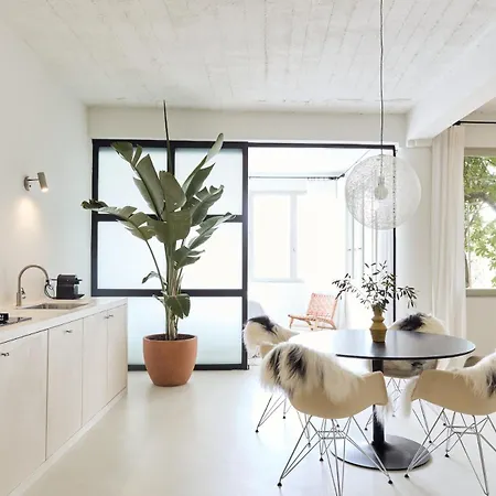 Le Loft De L'uzege - 5 Min Vanaf Uzes - 100 M2 - Terras Met Buitendouche 아파트 Sagriès